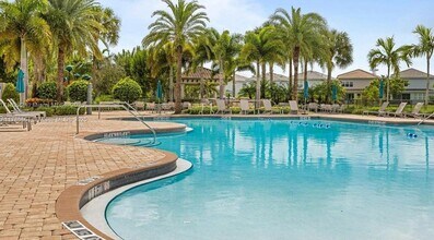 3813 Greenway Dr in Hollywood, FL - Building Photo - Building Photo