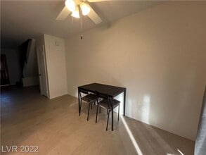 5247 Lisagayle Ct in Las Vegas, NV - Building Photo - Building Photo