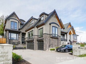 5483-5188 188 St in Surrey, BC - Building Photo