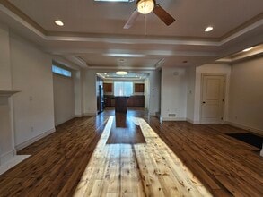 5949 Officers Row in Chilliwack, BC - Building Photo - Building Photo