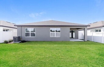 4050 Feldspar Ln in Spring Hill, FL - Building Photo - Building Photo