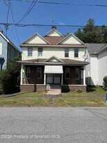 317 New York St in Scranton, PA - Building Photo