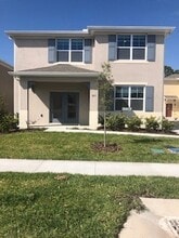 1613 Pham Dr in Port Orange, FL - Building Photo - Building Photo