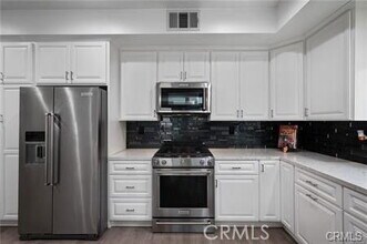 5441 Ocean in Hawthorne, CA - Building Photo - Building Photo