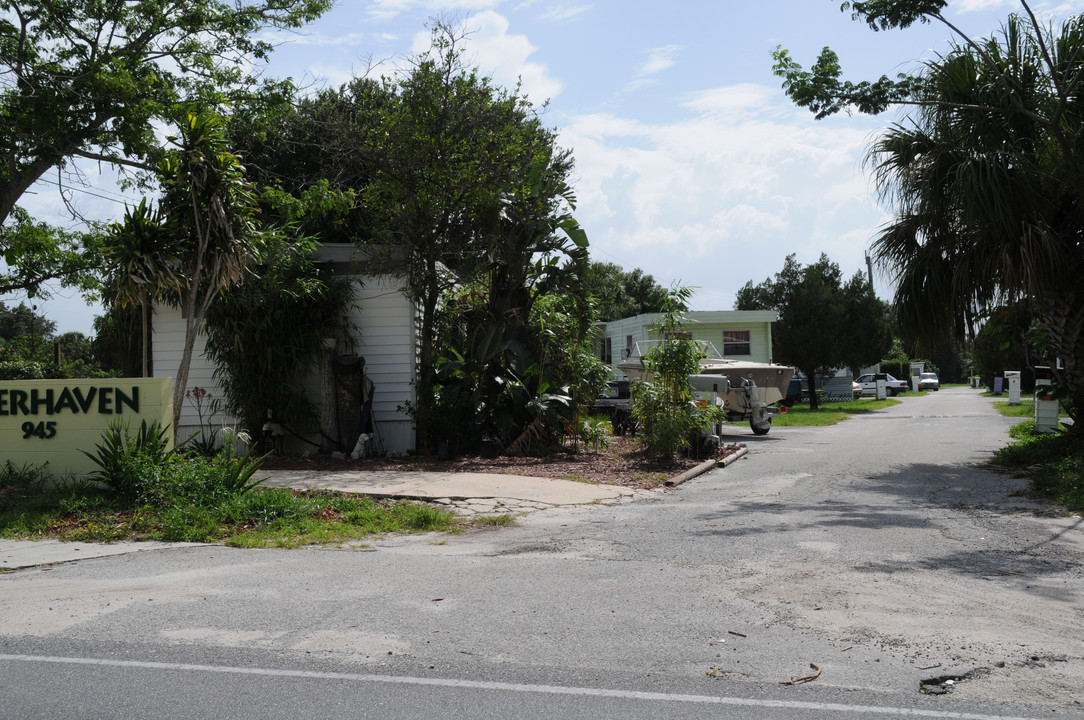 Riverhaven Mobile Home Park in Merritt Island, FL - Building Photo