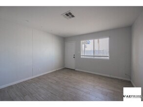 936 W Roma Ave in Phoenix, AZ - Building Photo - Building Photo
