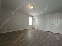 122 Hickory Trail photo'