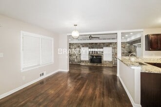 3292 Westmart Ln in Doraville, GA - Building Photo - Building Photo