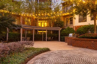 Perimeter Gardens at Georgetown in Dunwoody, GA - Building Photo - Building Photo