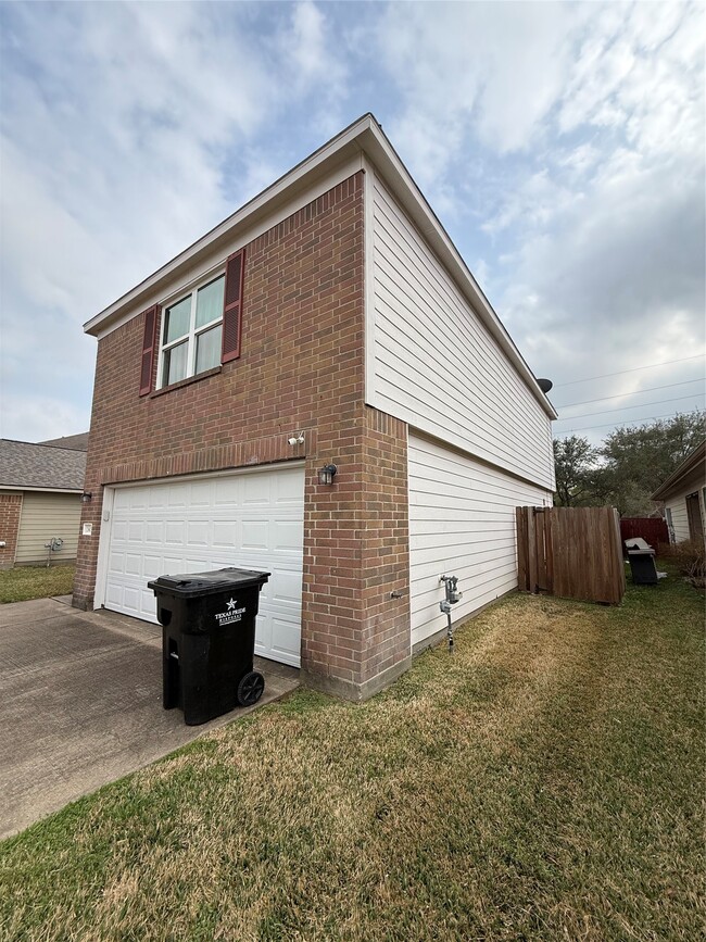 property at 23603 Legacy Oak St
