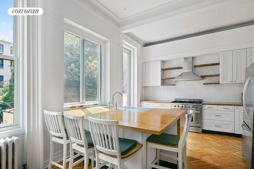 298 Macon St in Brooklyn, NY - Building Photo