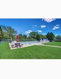 9500 N Green Bay Rd, Unit 304 photo'