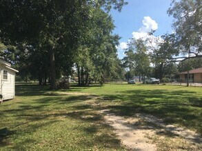 124 Earnest O'Barkley St in Gretna, FL - Building Photo - Building Photo