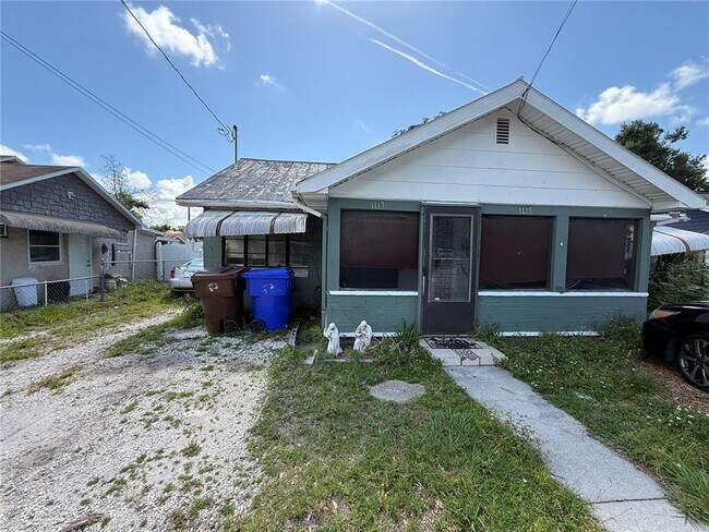 property at 1117 N Brack St