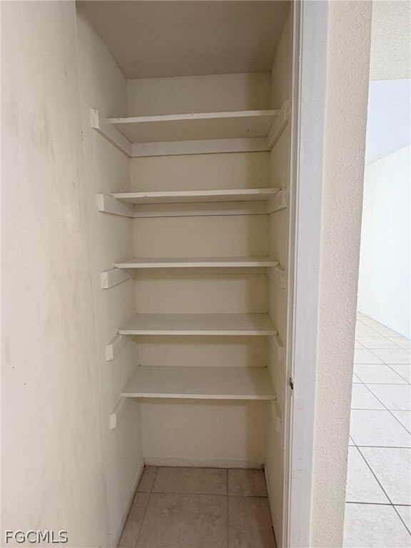 property at 2915 Winkler Ave