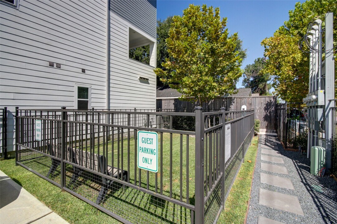 1909 Maury St in Houston, TX - Foto de edificio