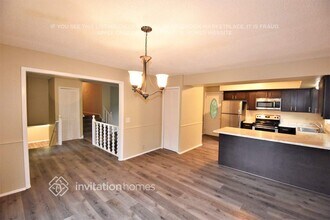 660 Burlington Rd in St. Paul, MN - Building Photo - Building Photo