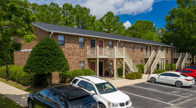 Copperfield Apartments in New Bern, NC - Foto de edificio - Building Photo