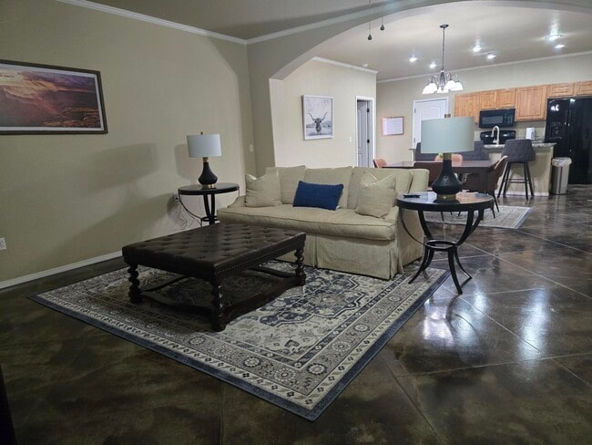 6318 Nancy Ellen St in Amarillo, TX - Foto de edificio - Building Photo