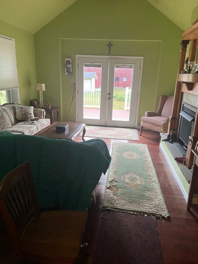 2403 Tubach Pond Rd in Sugar Run, PA - Building Photo - Building Photo