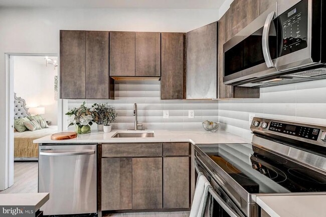 421 S Broadway in Baltimore, MD - Building Photo - Building Photo