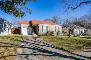 4224 Donnelly Ave in Fort Worth, TX - Building Photo