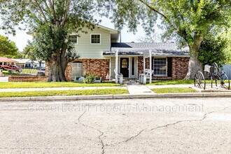 5102 Staplehurst St in San Antonio, TX - Building Photo - Building Photo