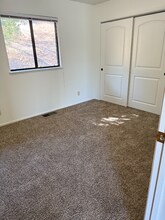 46473 Eastwood Dr N in Oakhurst, CA - Building Photo - Building Photo