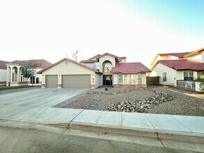 946 N 59th St in Mesa, AZ - Building Photo - Building Photo