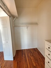 1845 N Gramercy Pl-Unit -403 in Los Angeles, CA - Building Photo - Building Photo