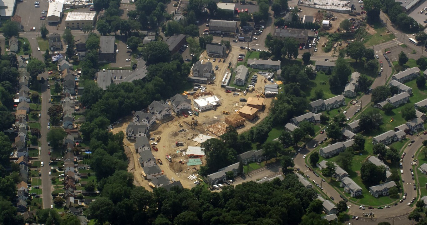 Oak Grove Apartments in Norwalk, CT - Foto de edificio