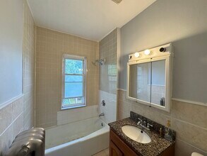 112 Brush Hill Rd in Milton, MA - Building Photo - Building Photo