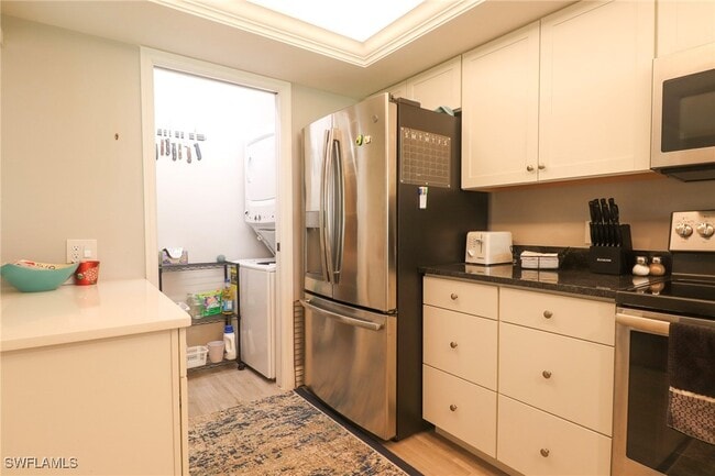 25808 Cockleshell Dr