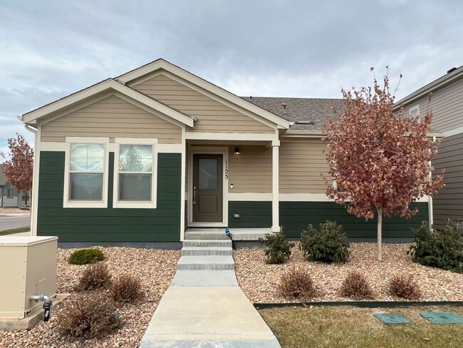property at 1125 Hummingbird Cir