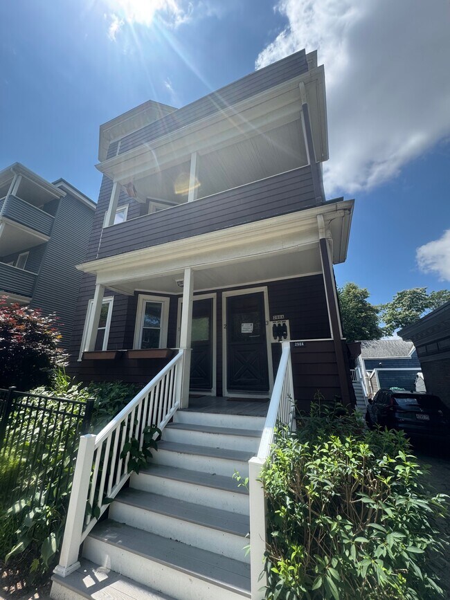 298A Highland Ave, Unit 3