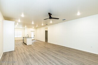 5553 Lehigh St in Lubbock, TX - Building Photo - Building Photo