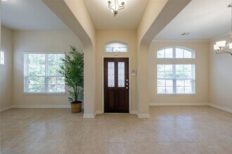 5214 Lotus Canyon Ct in Richmond, TX - Foto de edificio - Building Photo