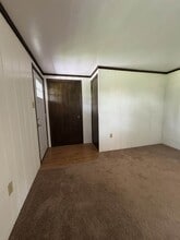 107 Main St in Hickory, PA - Building Photo - Building Photo