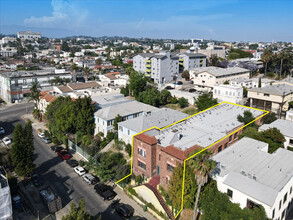 130 S Coronado St in Los Angeles, CA - Building Photo - Building Photo