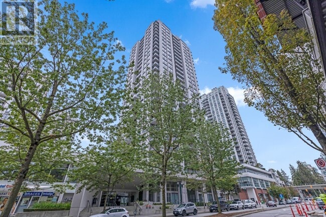 property at 2979-2979 Glen Dr