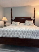 271 Chatham N in West Palm Beach, FL - Building Photo - Building Photo