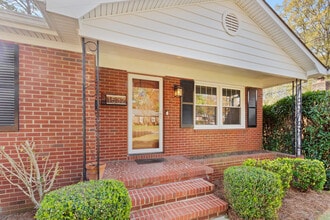 1532 Starbrook Dr in Charlotte, NC - Building Photo - Building Photo
