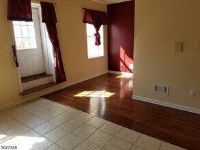 244 Mulberry St in Newark, NJ - Building Photo - Building Photo