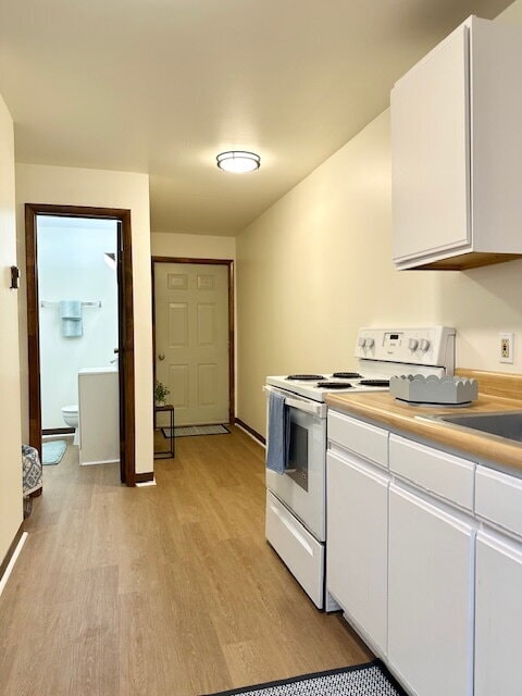 property at 54 Pine St