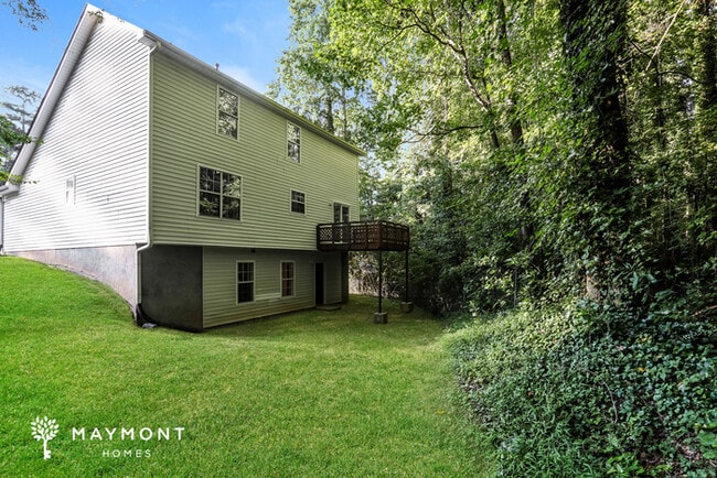 2211 Sandridge Pl SW in Atlanta, GA - Building Photo - Building Photo