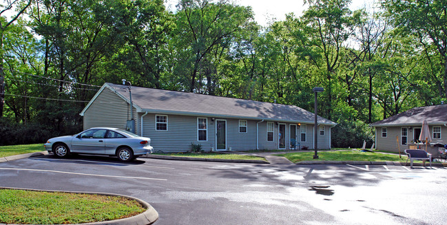 Woodgrove Apartments in Maryville, TN - Building Photo - Building Photo