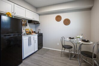 Encanto Lofts Apartments in Albuquerque, NM - Building Photo - Building Photo