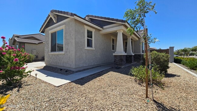 10865 W Fillmore St in Avondale, AZ - Building Photo - Building Photo
