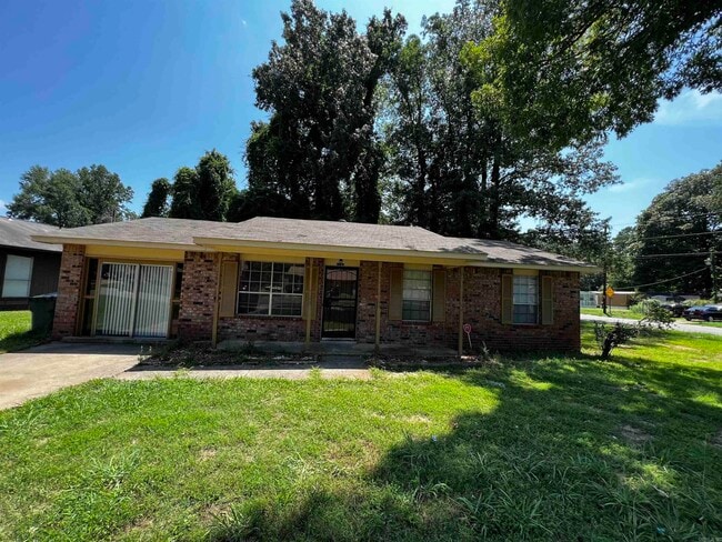 property at 4417 Arehart Dr