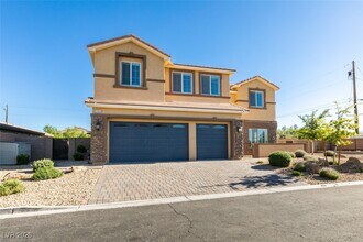 3994 Jacob Lake Cir in Las Vegas, NV - Building Photo - Building Photo